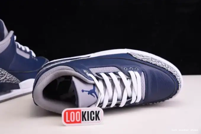 Rep LUCY 3 NAVYCT8532-401 JORDAN MIDNIGHT AIR 0514